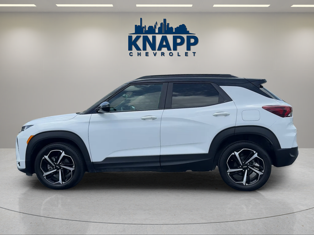 Used 2023 Chevrolet TrailBlazer RS w/ Convenience Package FWD image 2