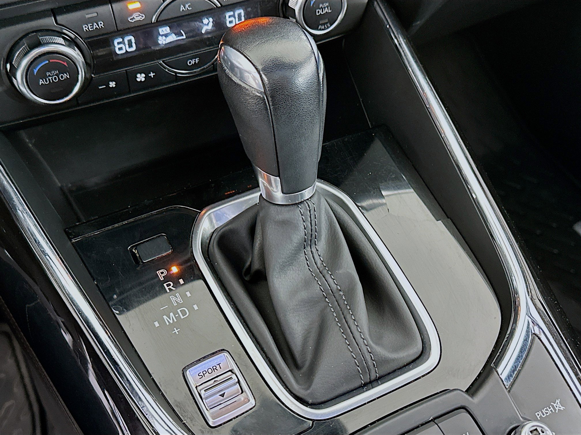 Used 2017 MAZDA CX-9 Grand Touring image 25