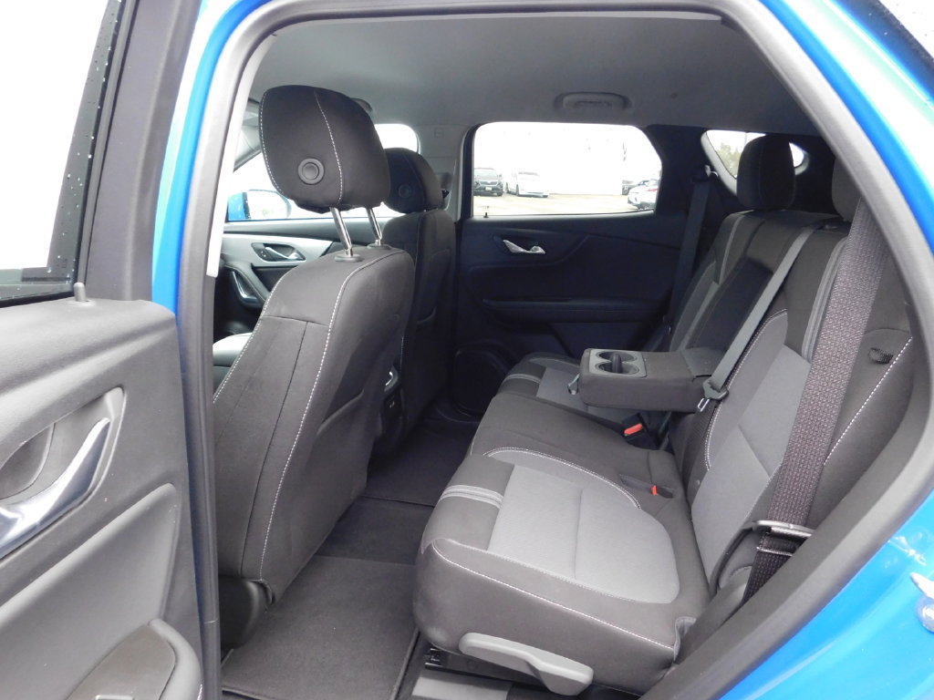 Used 2026 Chevrolet Blazer LT AWD/4WD image 14