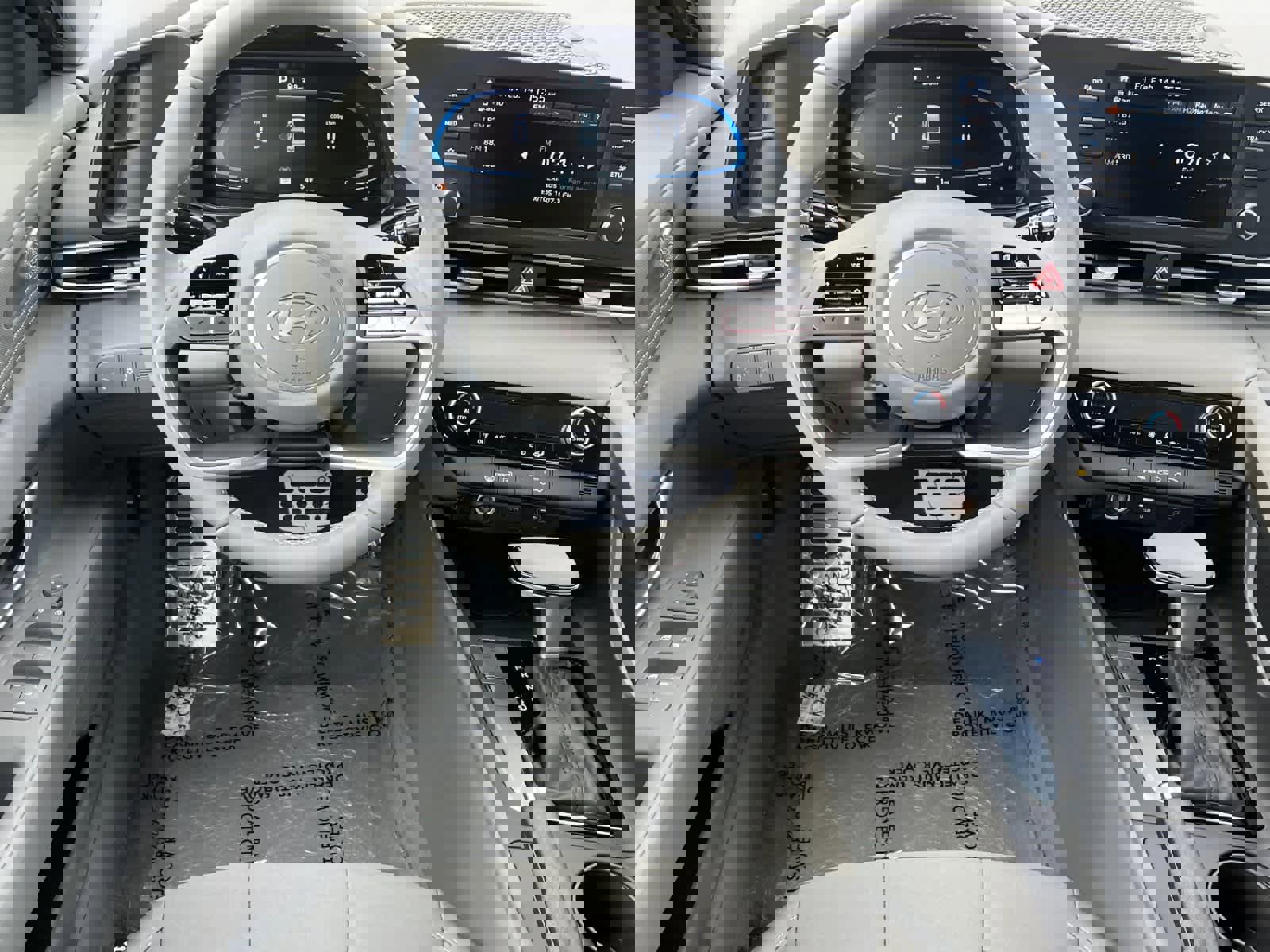 New 2025 Hyundai Elantra Sport image 15