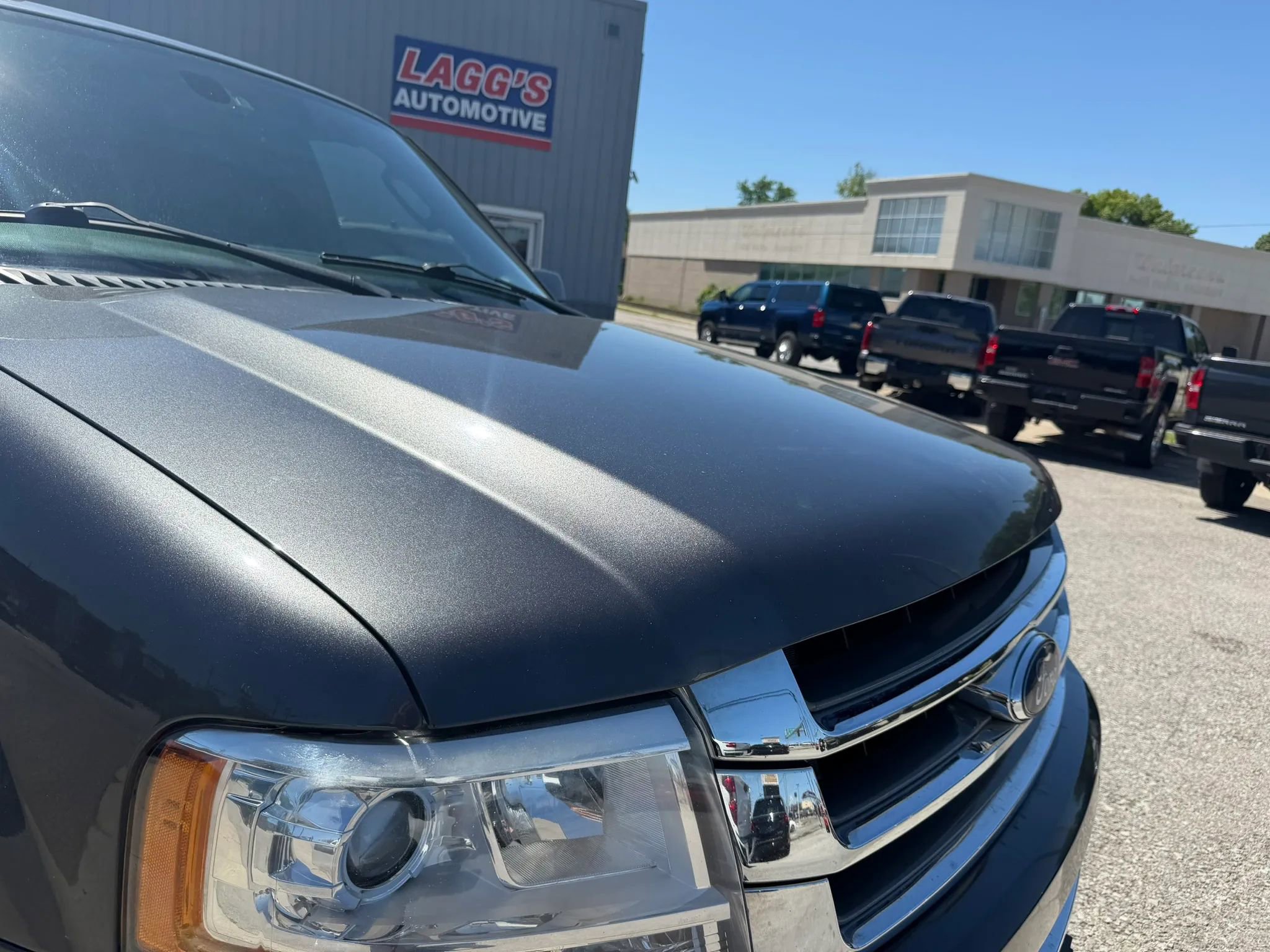 Used 2017 Ford Expedition Limited AWD/4WD image 19