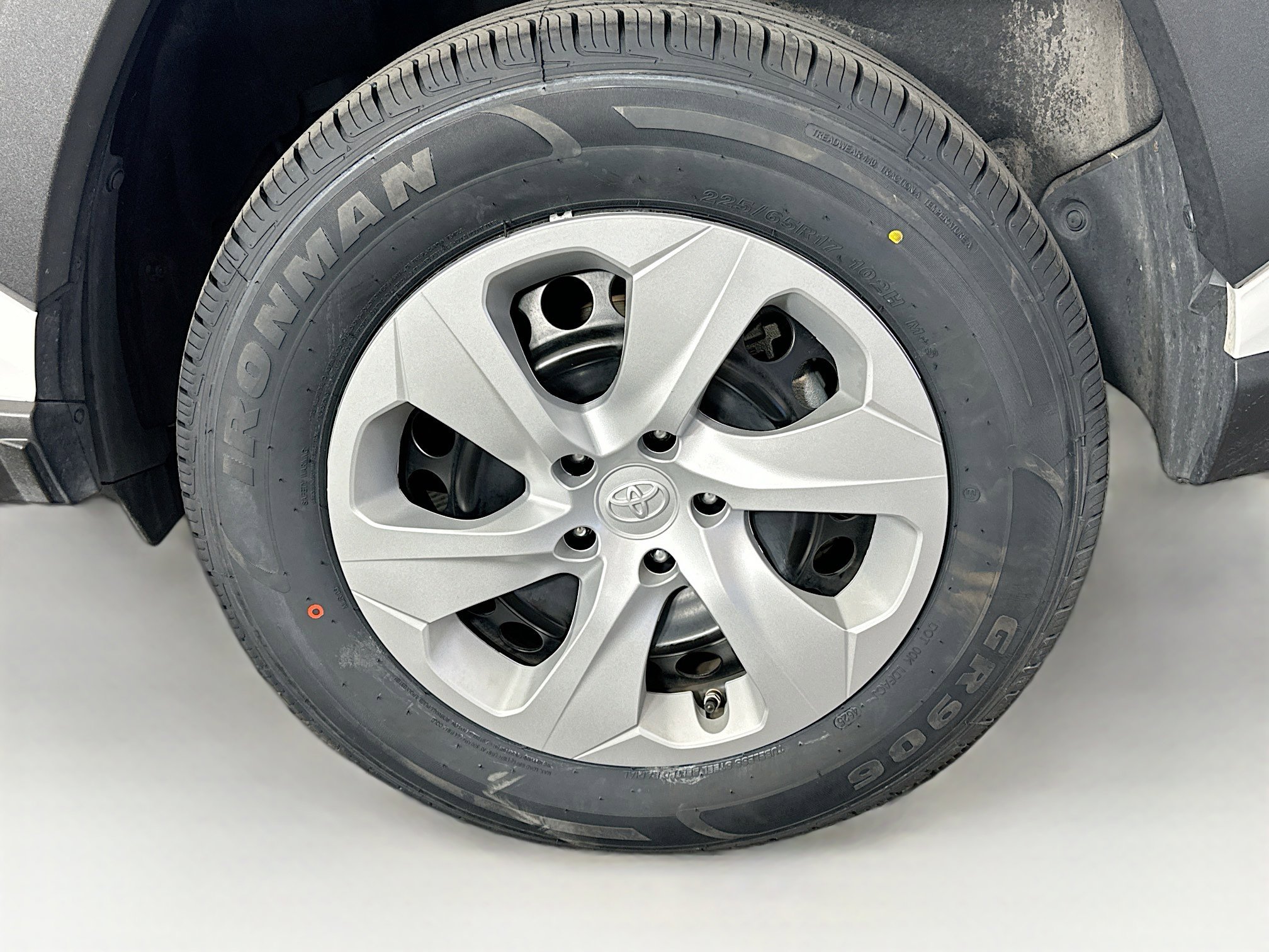 Used 2024 Toyota RAV4 LE image 11