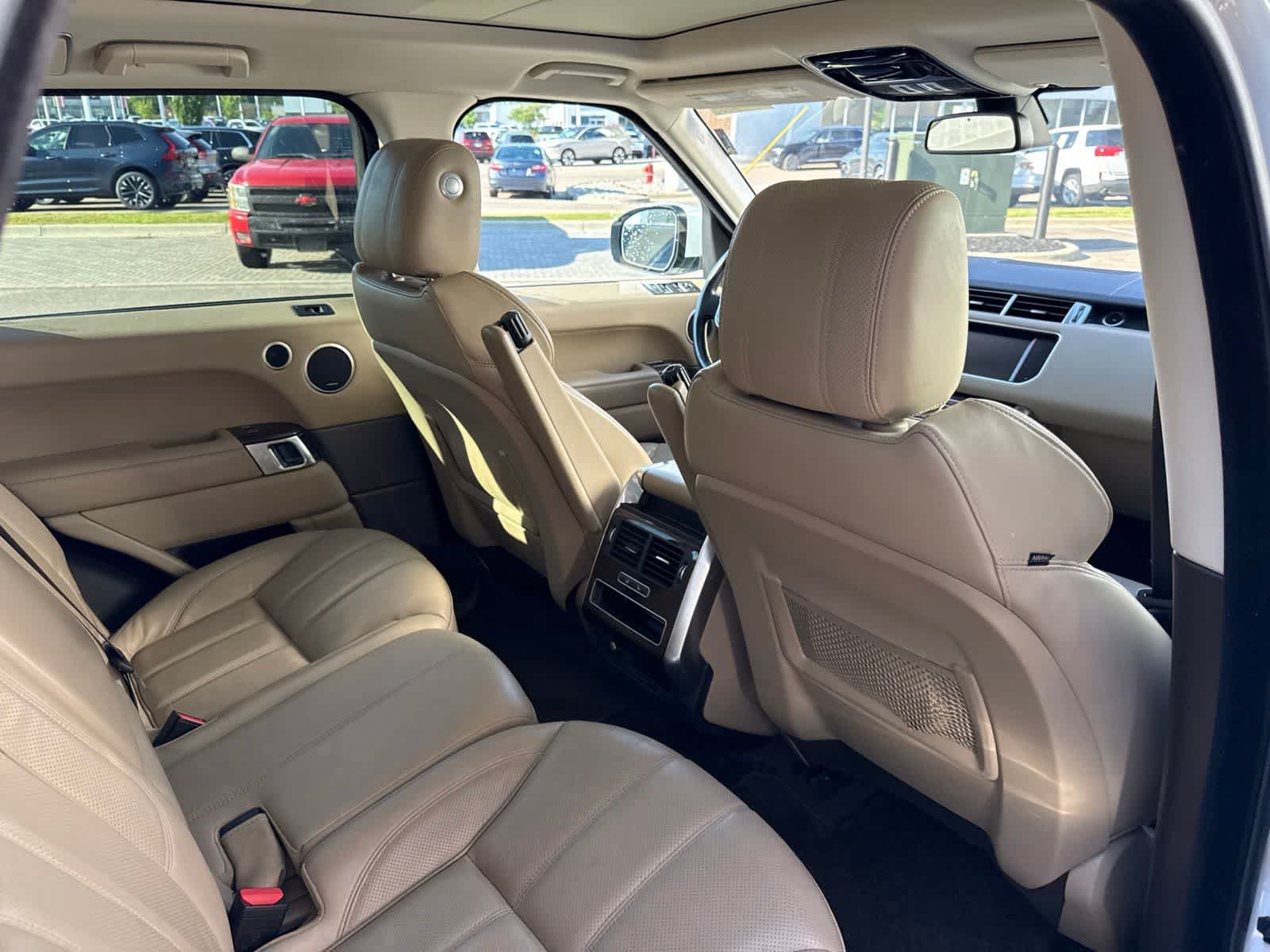 Used 2016 Land Rover Range Rover Sport HSE AWD/4WD image 12