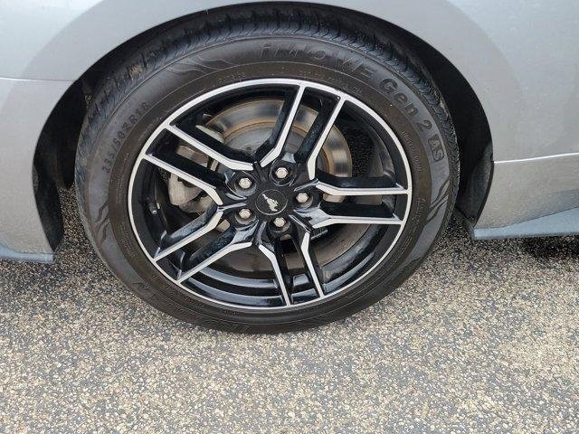 Used 2023 Ford Mustang Premium image 5