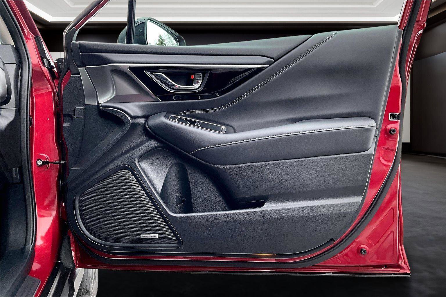 Used 2023 Subaru Outback Touring XT image 19