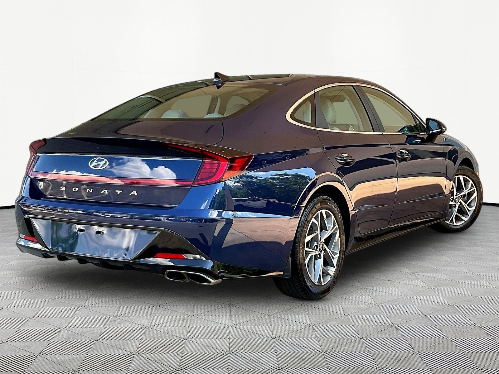 Used 2022 Hyundai Sonata SEL FWD image 6