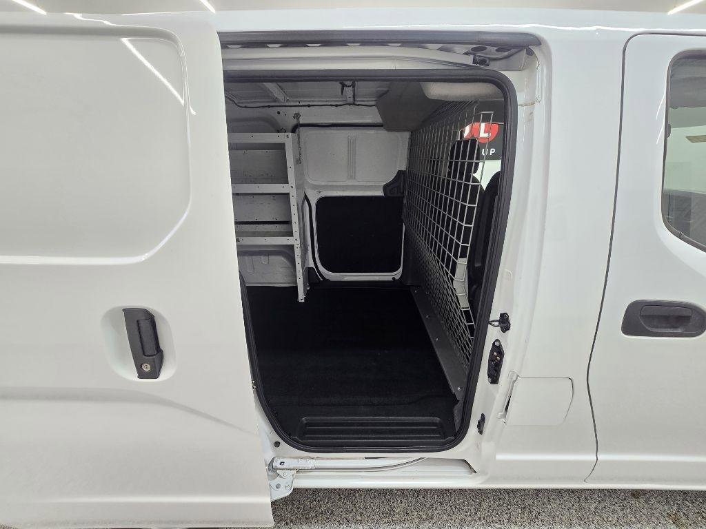 Used 2020 Nissan NV200 SV w/ Back Door Glass Package FWD image 14