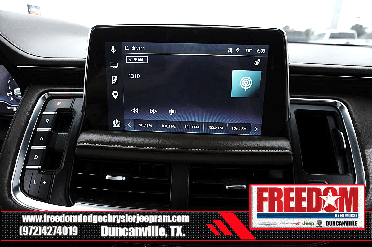 Used 2023 Chevrolet Suburban High Country AWD/4WD image 25
