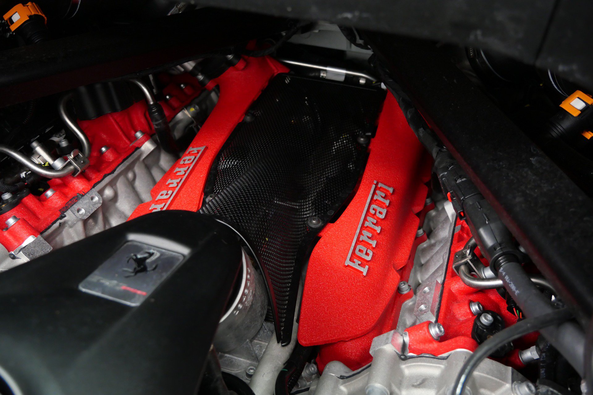 Used 2025 Ferrari SF90 Spider AWD/4WD image 12