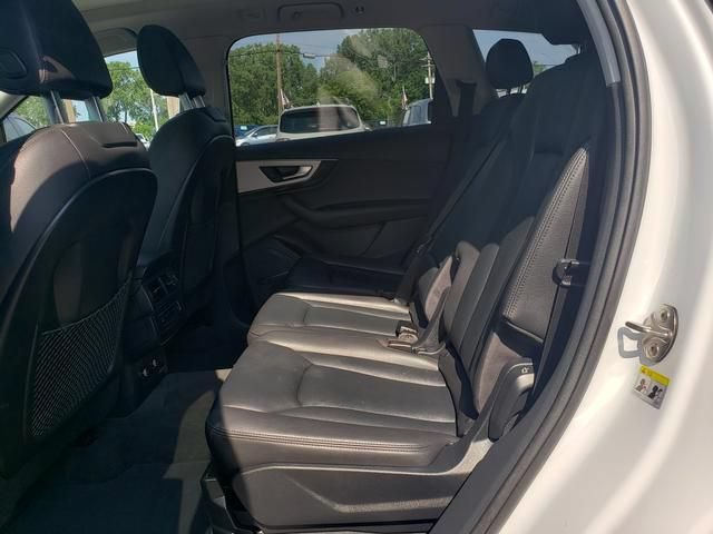 Used 2019 Audi Q7 2.0T Premium Plus w/ Premium Plus Package AWD/4WD image 12