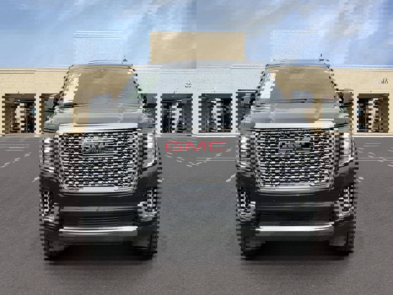Used 2023 GMC Yukon Denali image 2