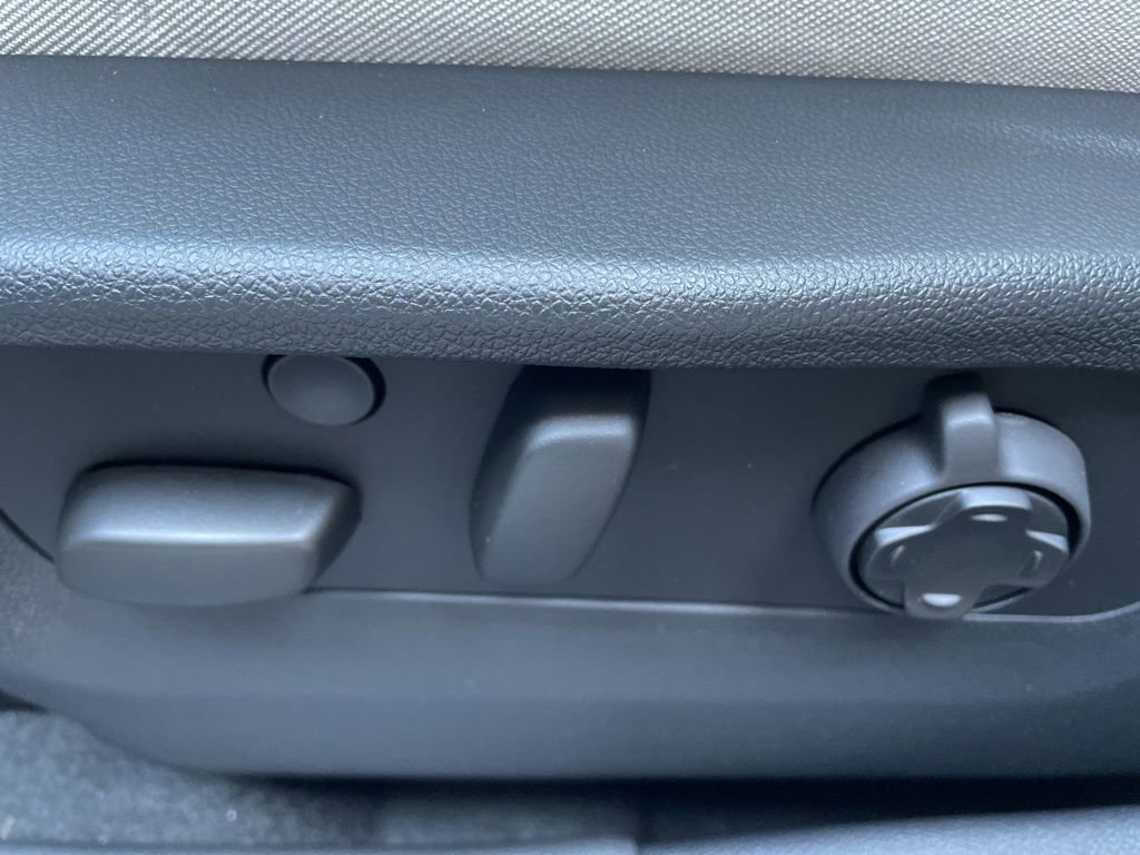 New 2026 Buick Envision Avenir image 20