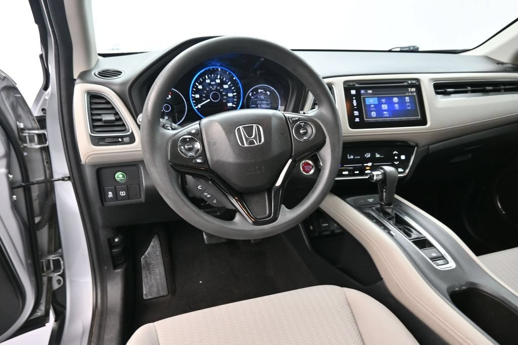 Used 2017 Honda HR-V EX image 19