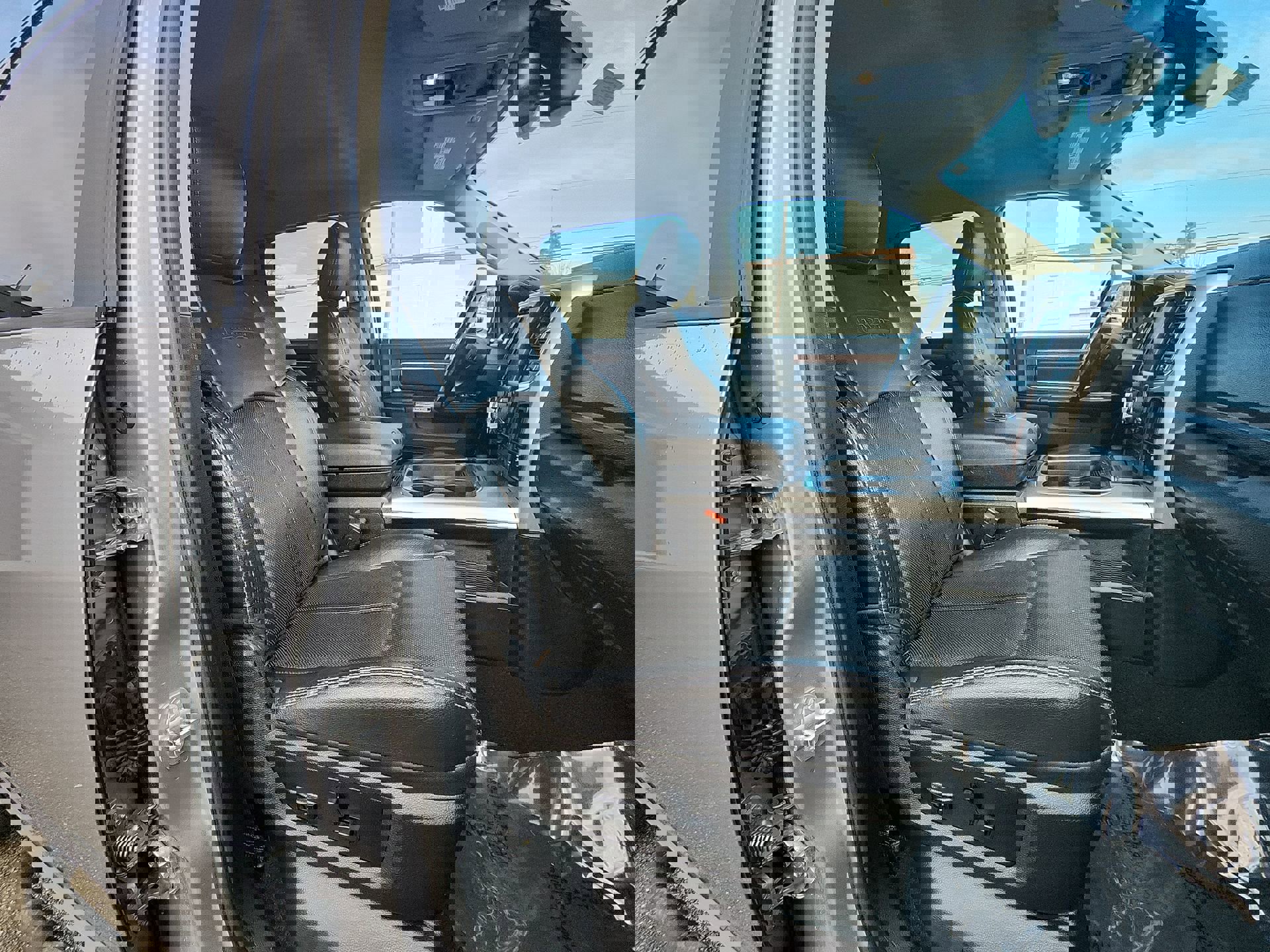 Certified 2019 RAM 1500 Laramie image 24