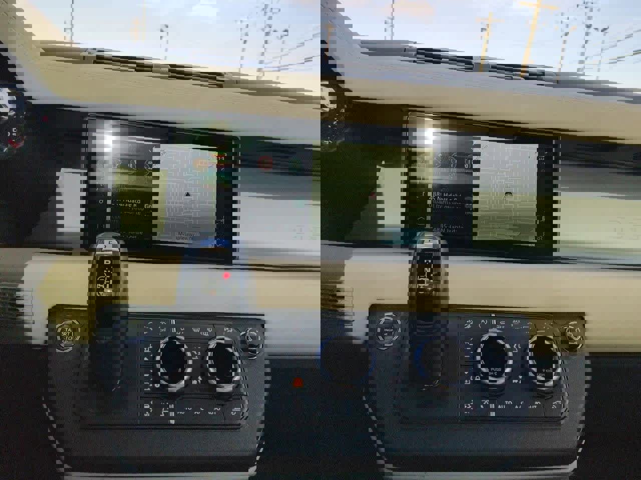 Used 2021 Land Rover Defender 110 S image 30