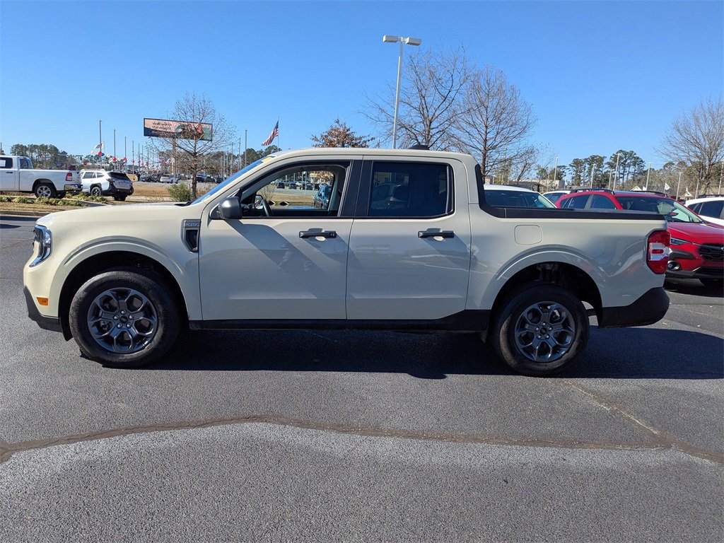 Used 2025 Ford Maverick XLT w/ Equipment Group 302A image 8