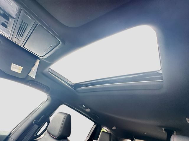 Certified 2024 Honda Odyssey Sport image 26
