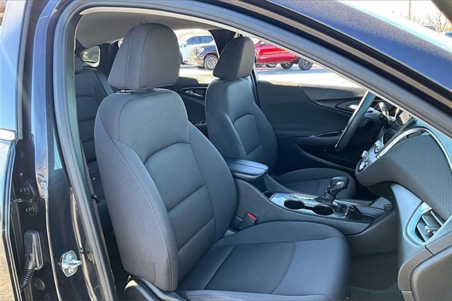Used 2023 Chevrolet Malibu LT image 29