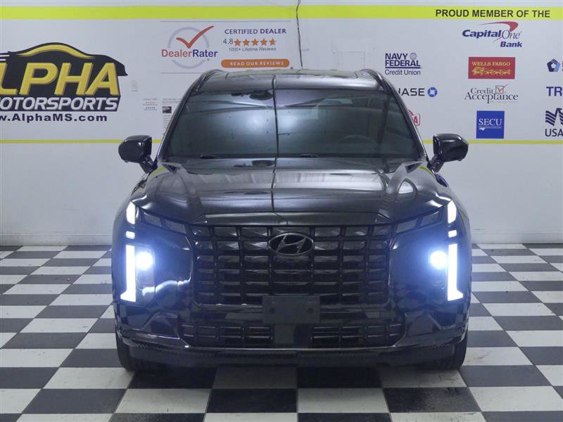 Used 2024 Hyundai Palisade Calligraphy AWD/4WD image 2