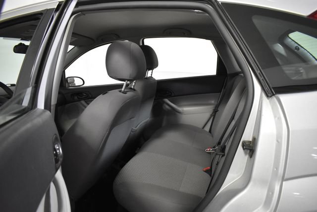 Used 2007 Ford Focus S FWD image 18