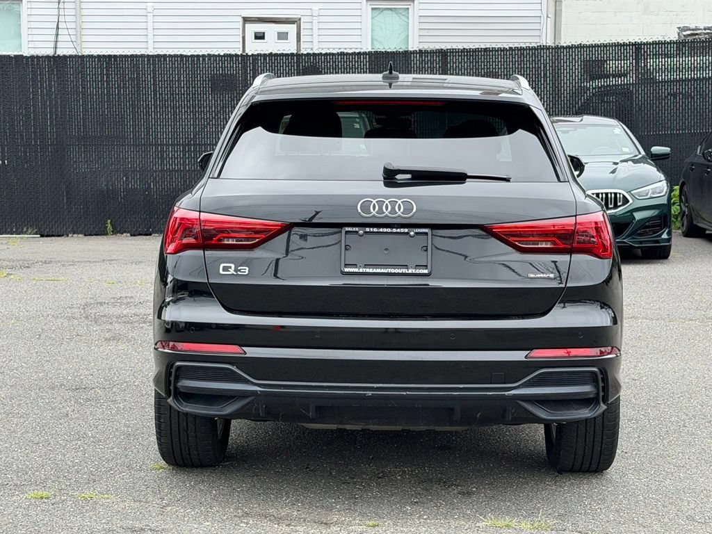Used 2021 Audi Q3 2.0T Premium Plus w/ Premium Plus Package AWD/4WD image 6