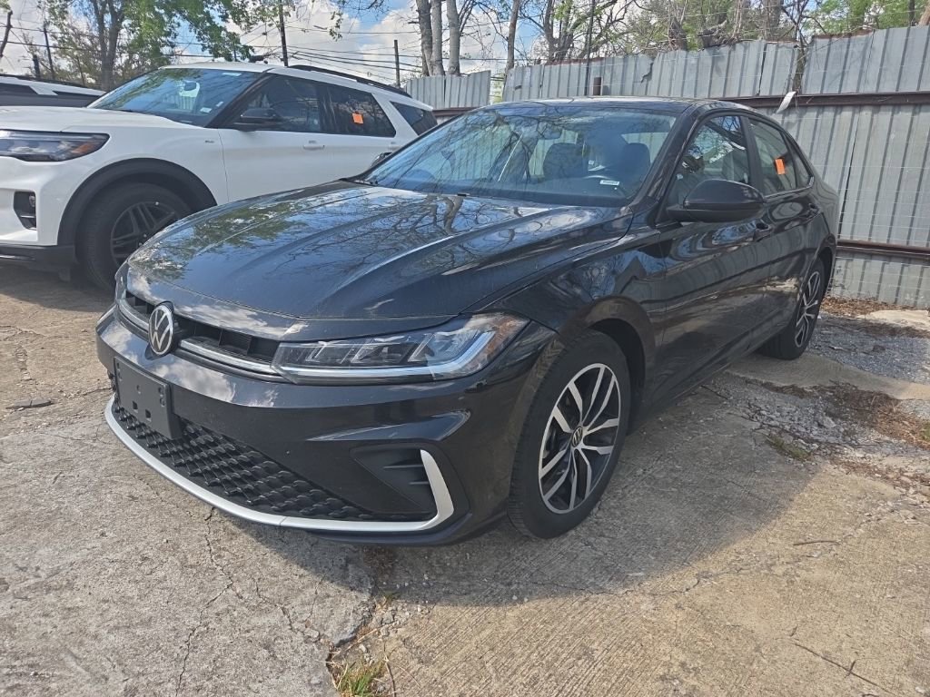 Used 2025 Volkswagen Jetta SE image 1