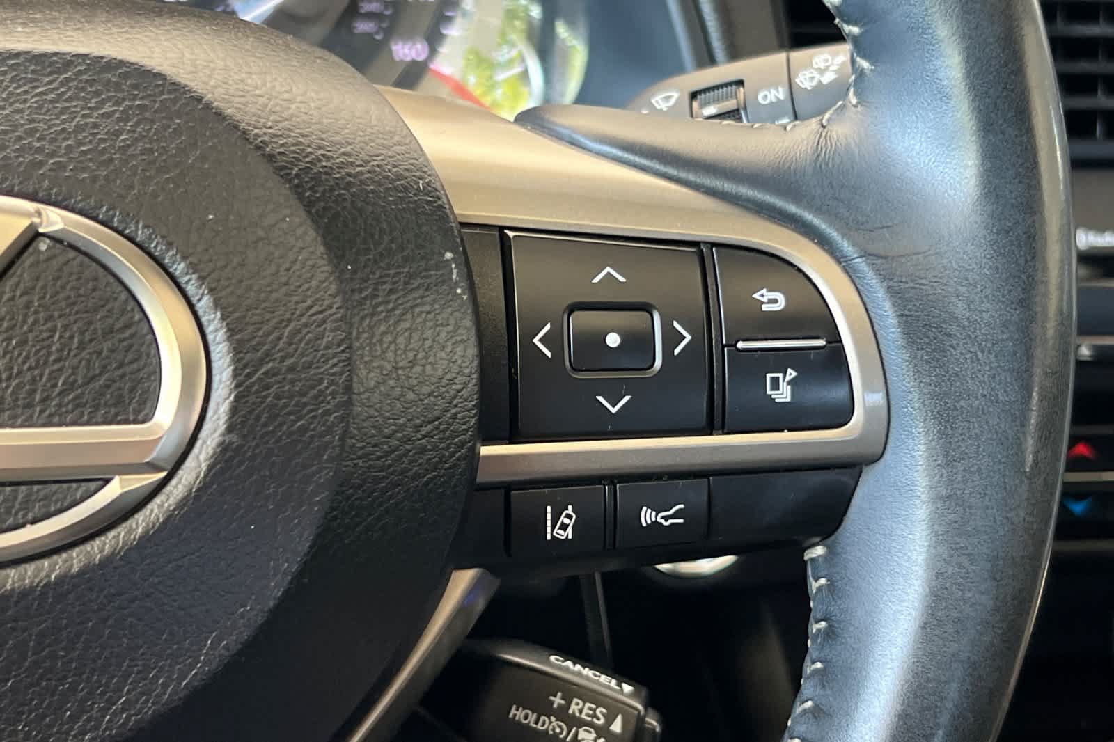 Used 2016 Lexus RX 350 AWD w/ Premium Package image 28