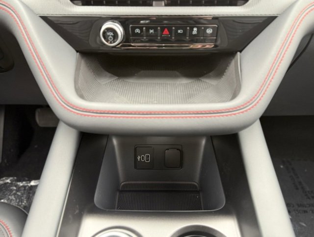 New 2026 Ford Explorer ST-Line image 24