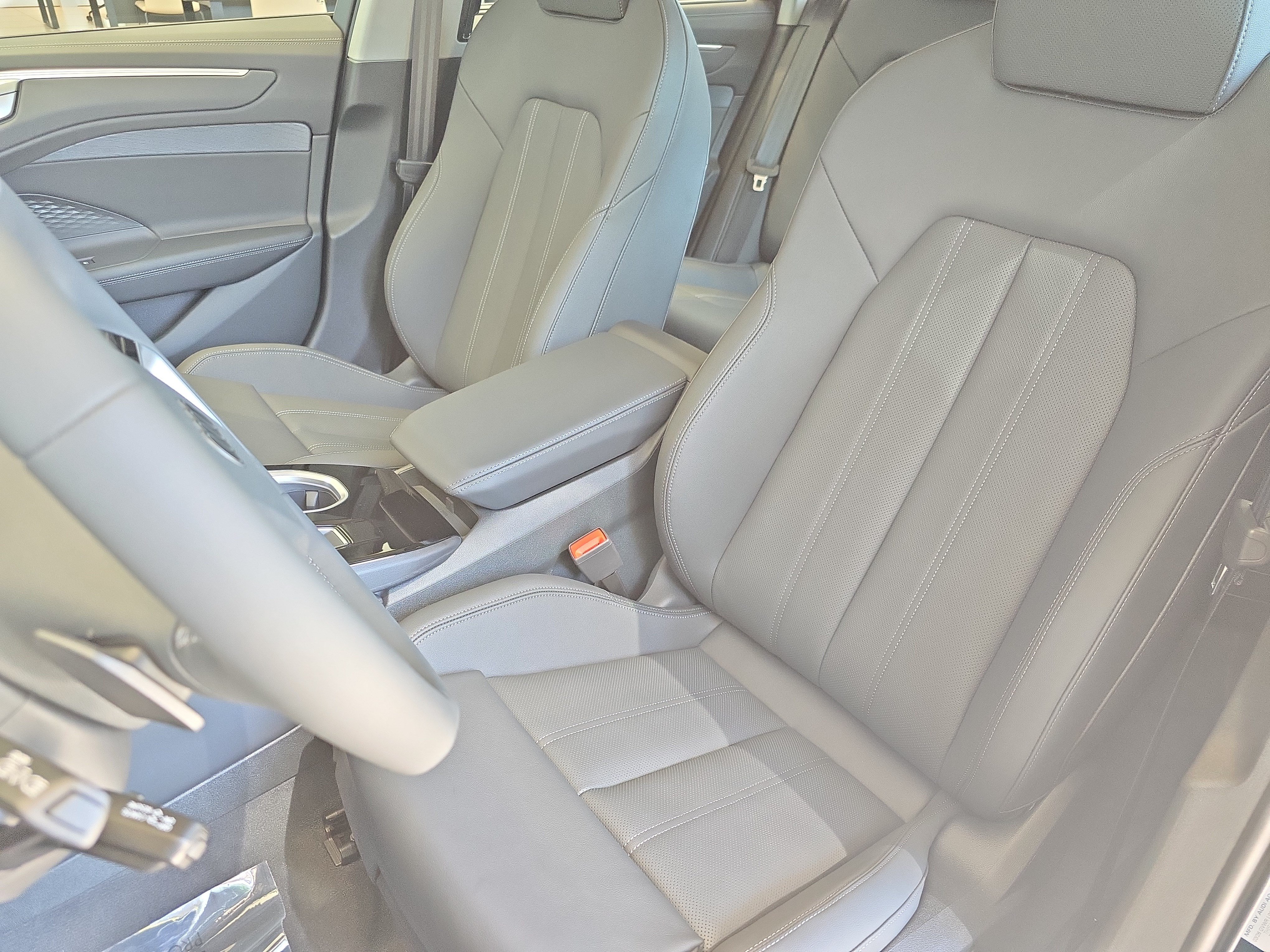 New 2026 Audi A6 Premium Plus AWD/4WD image 15