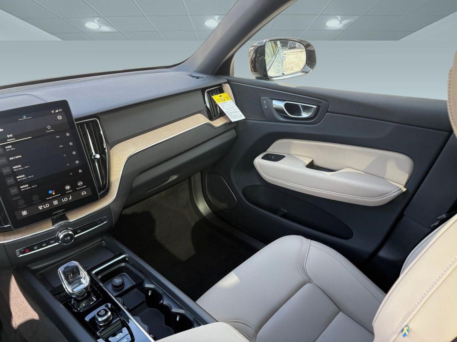 Certified 2026 Volvo XC60 B5 Plus w/ Protection Package Premier image 22