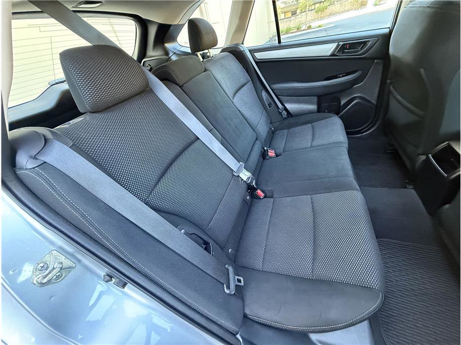 Used 2017 Subaru Outback 2.5i image 34