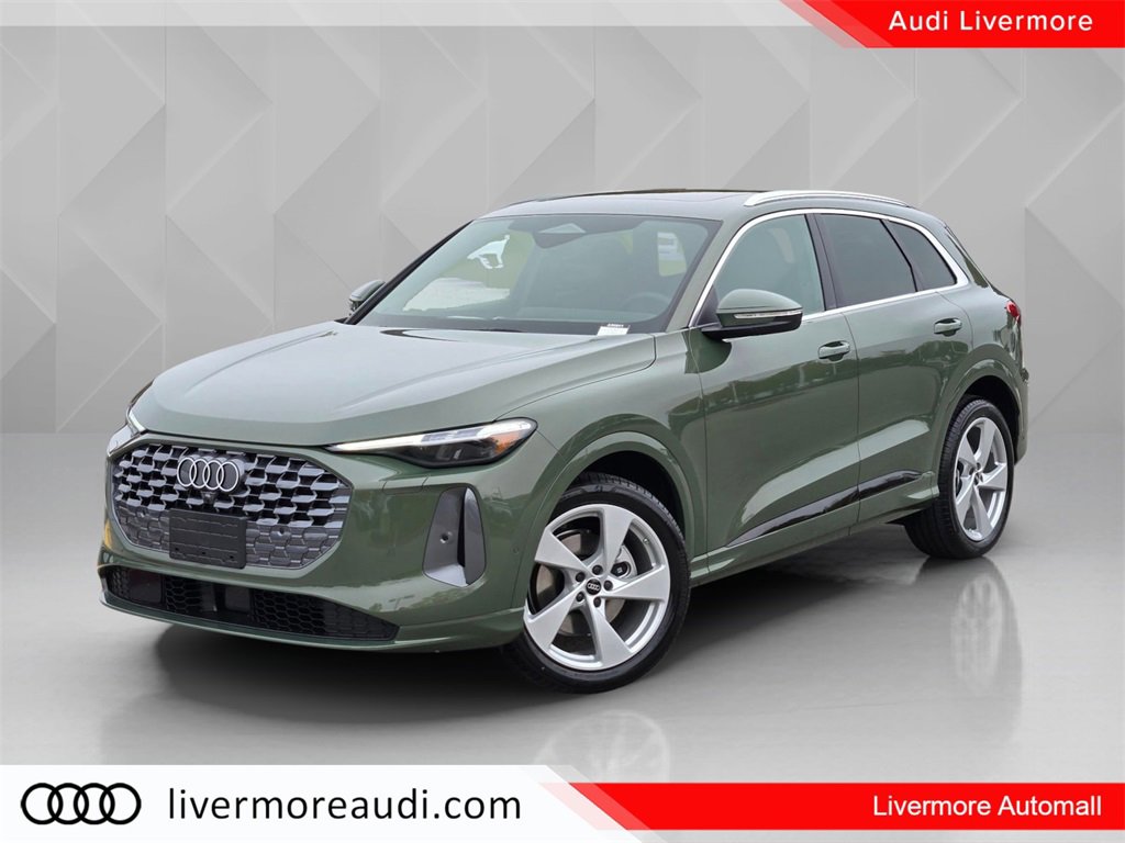 New 2025 Audi Q5 Prestige