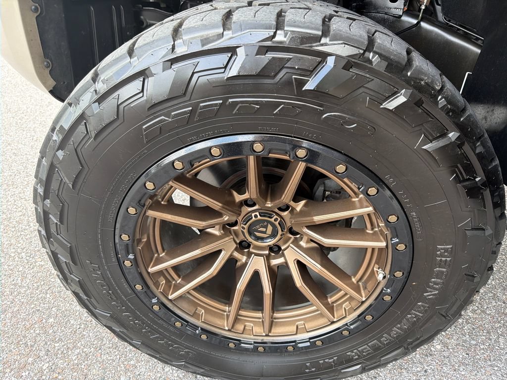 Used 2020 Nissan Titan PRO-4X w/ Pro-4x Convenience Package AWD/4WD image 47