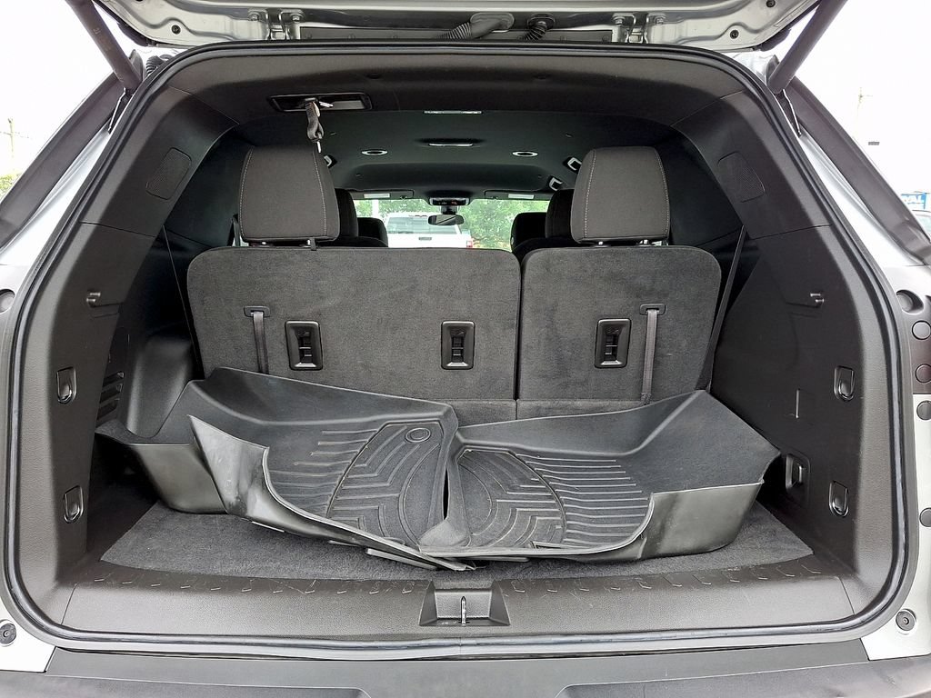 Used 2023 Chevrolet Traverse LT AWD/4WD image 30