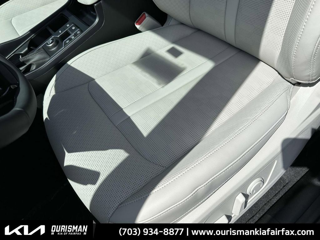 New 2025 Kia Sorento S w/ Panoramic Sunroof Package image 27