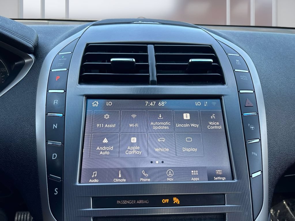 Used 2020 Lincoln MKZ Reserve w/ Elements Package AWD/4WD image 28