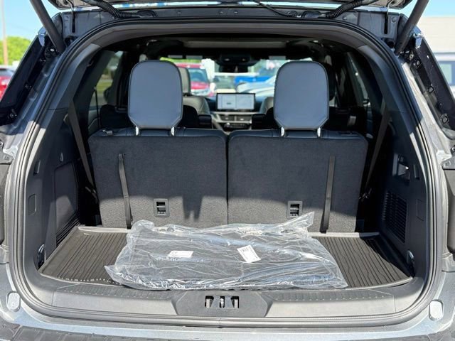 New 2026 Ford Explorer ST-Line AWD/4WD image 24