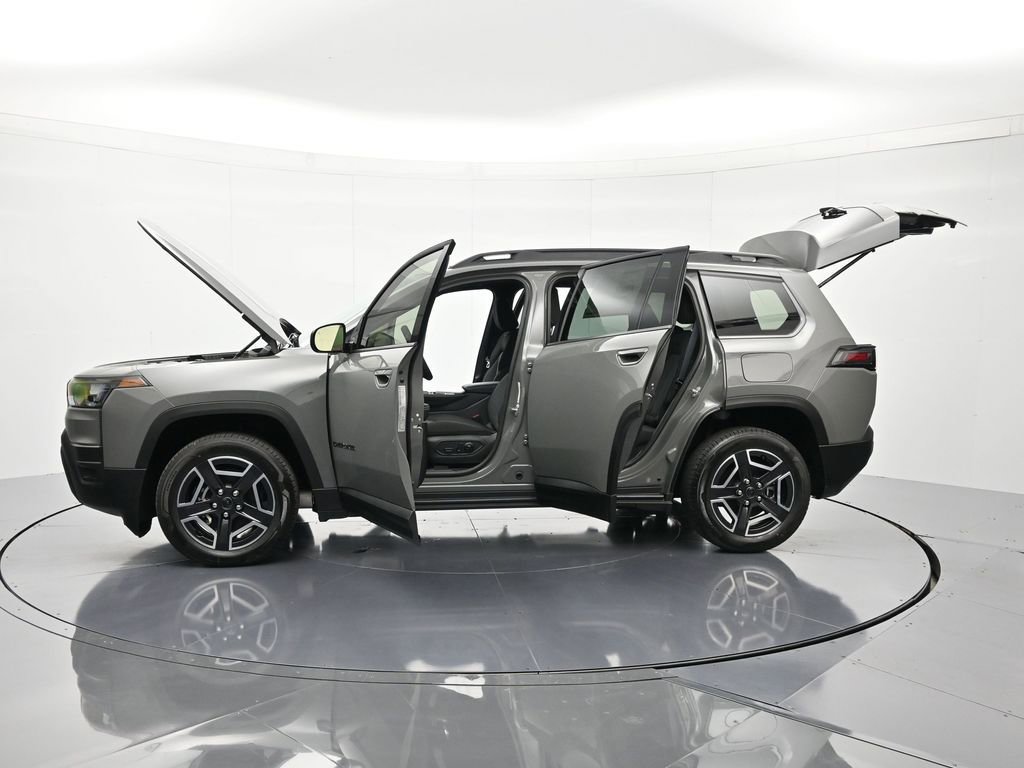 New 2026 Jeep Cherokee Laredo image 47