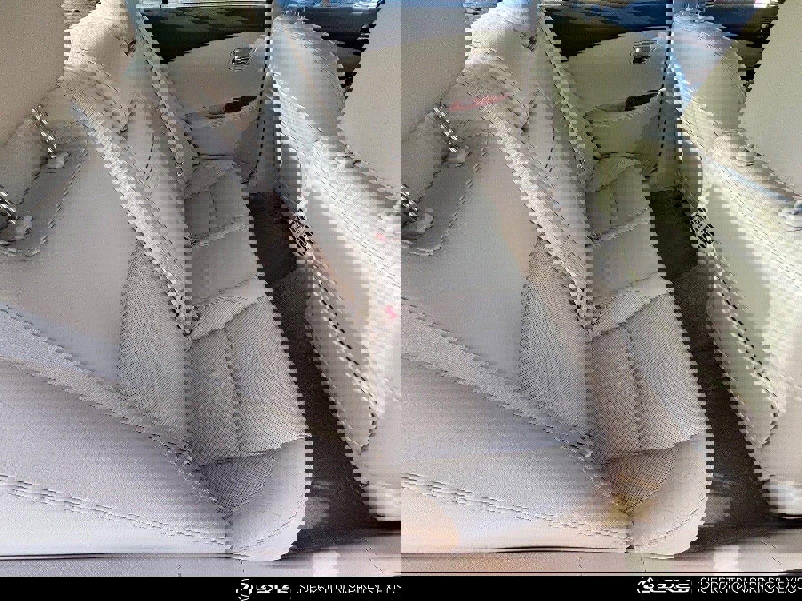 Used 2010 Lexus ES 350 image 14