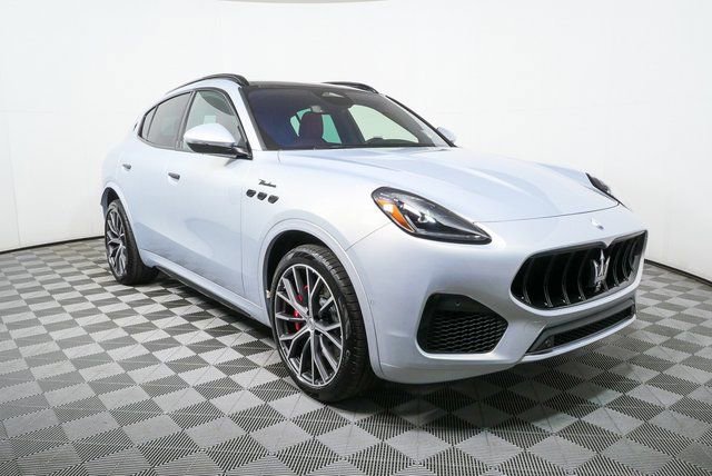 New 2026 Maserati Grecale Folgore AWD/4WD image 37