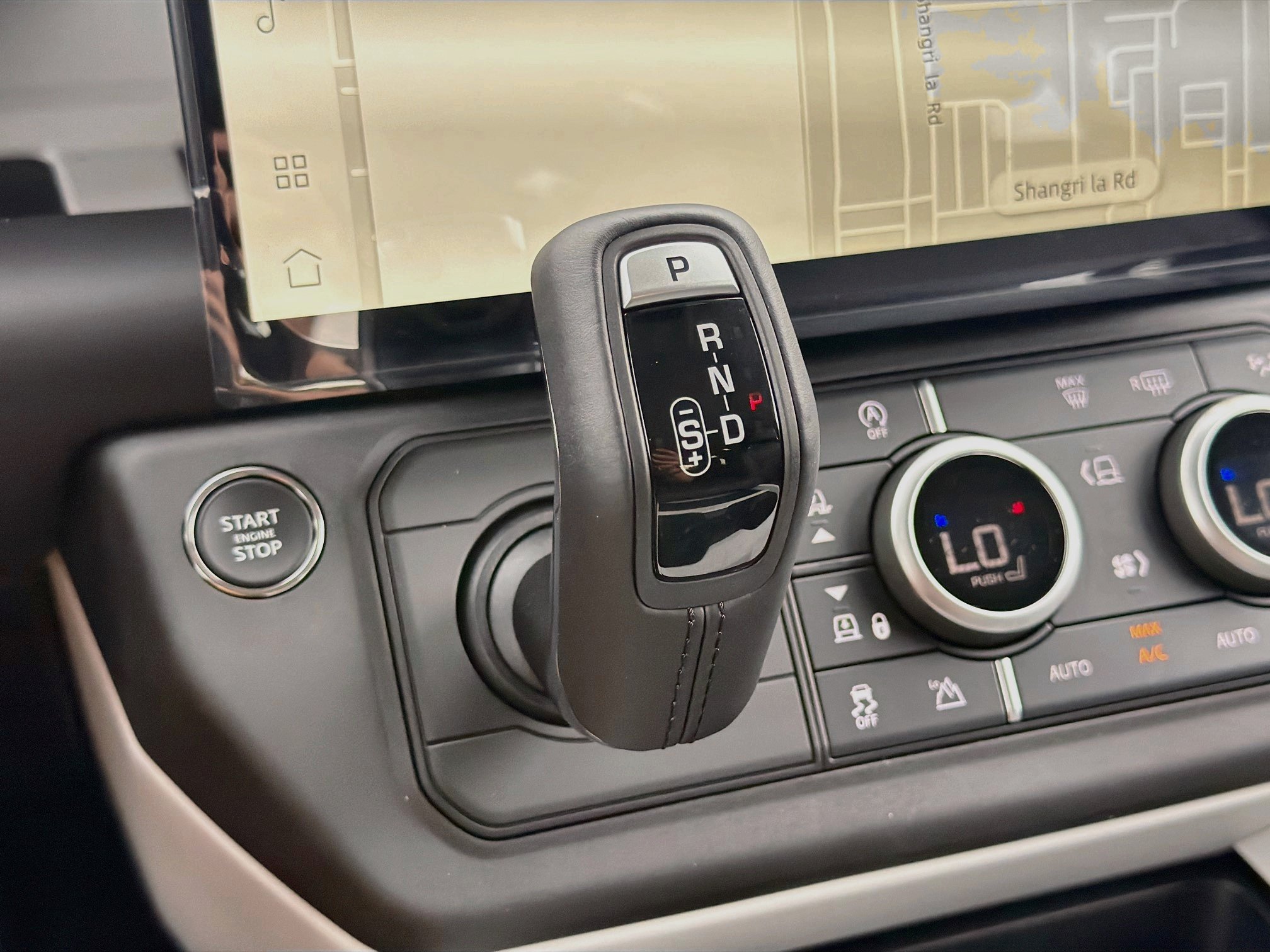 New 2026 Land Rover Defender 110 S AWD/4WD image 29