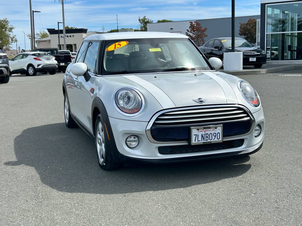 Used 2015 MINI Cooper 4-Door Hardtop FWD image 7