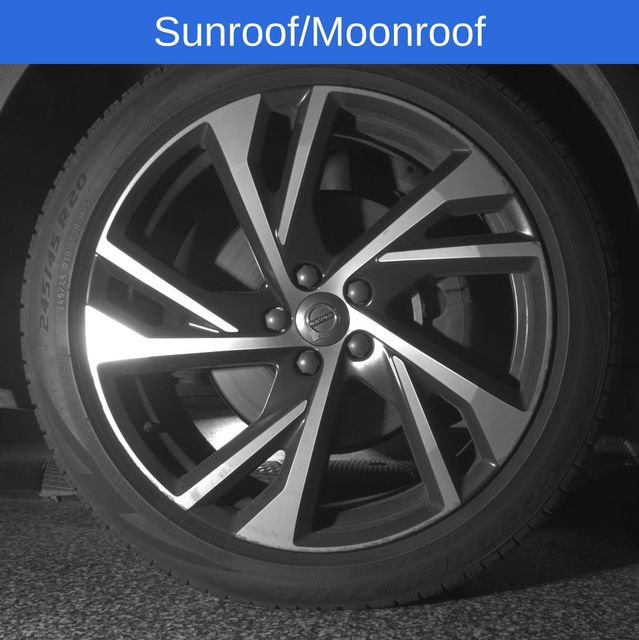 Used 2021 Volvo XC40 T5 R-Design w/ Advanced Package image 7