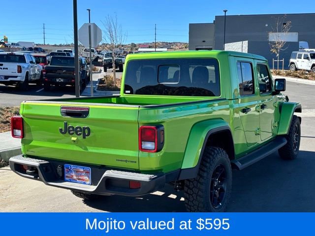 Used 2025 Jeep Gladiator Sport image 6