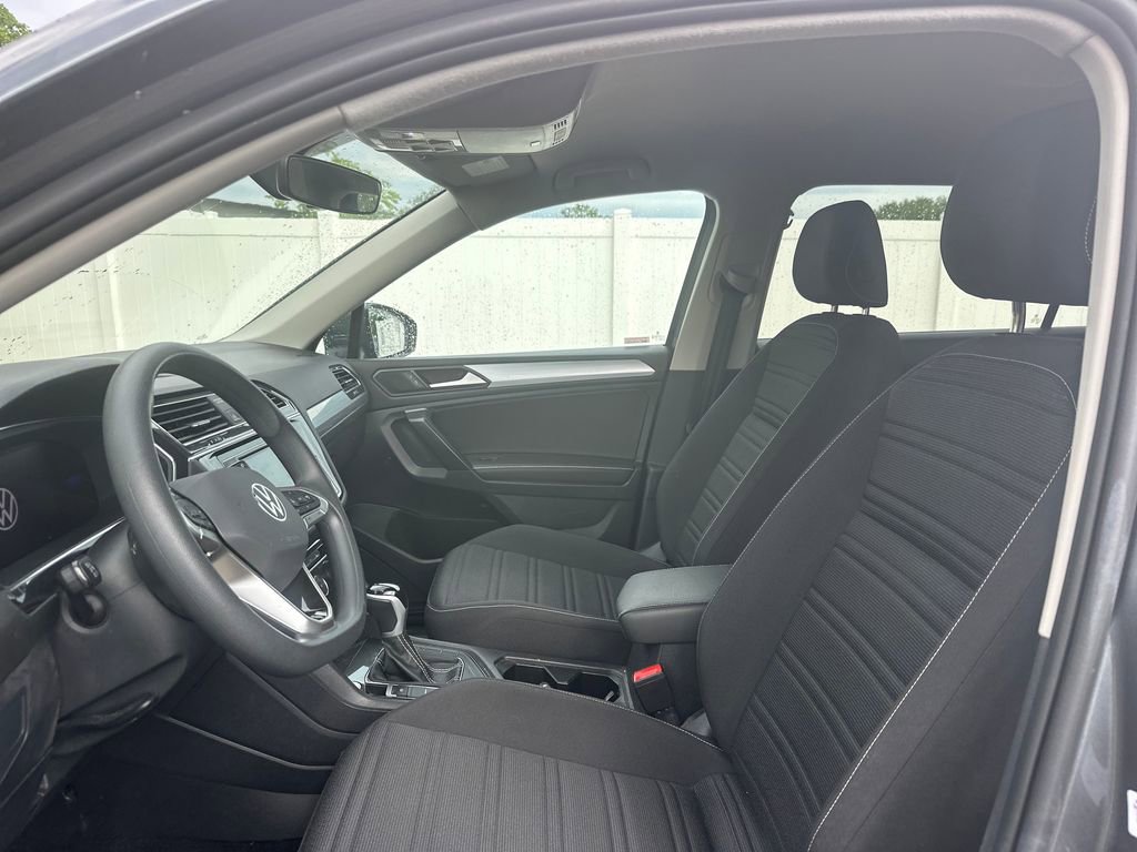 Used 2023 Volkswagen Tiguan S FWD image 11