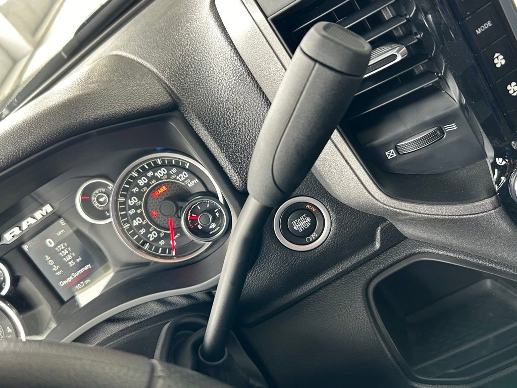 Used 2024 RAM 3500 Tradesman image 31