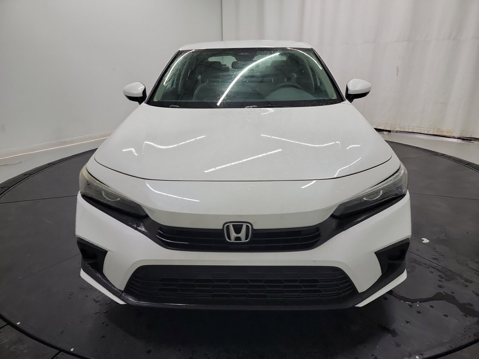 Used 2023 Honda Civic LX image 2