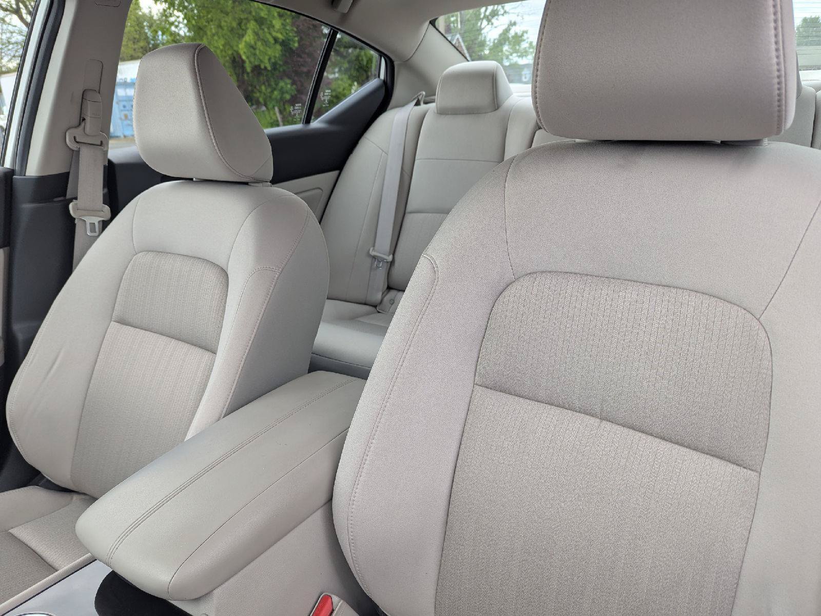 Used 2021 Nissan Altima 2.5 SV w/ SV Premium Package AWD/4WD image 25
