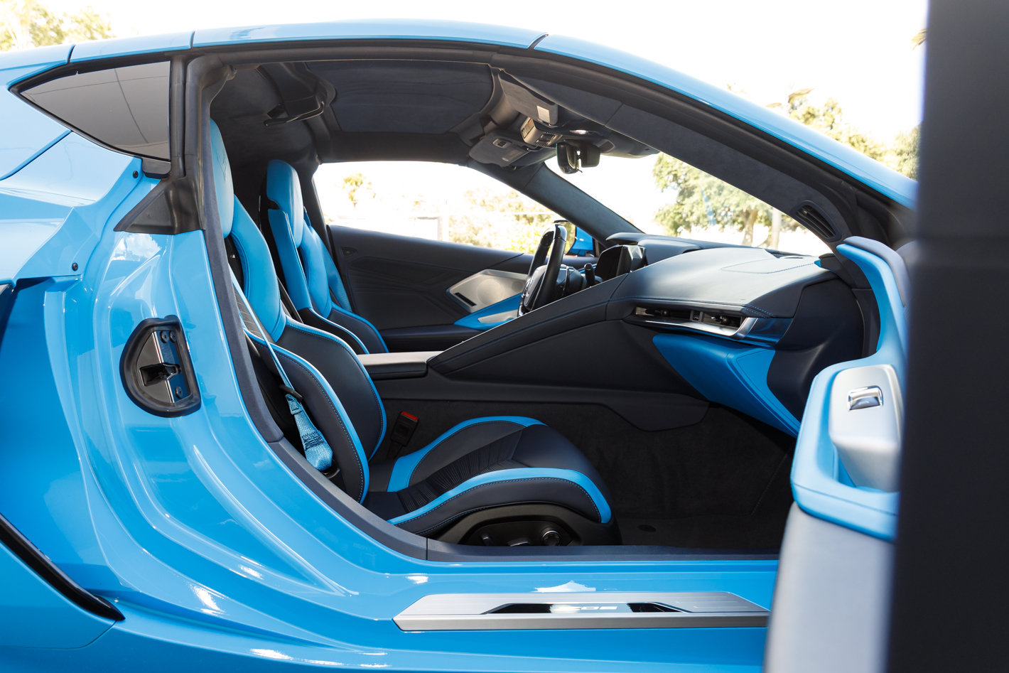 Used 2025 Chevrolet Corvette Z06 RWD image 48