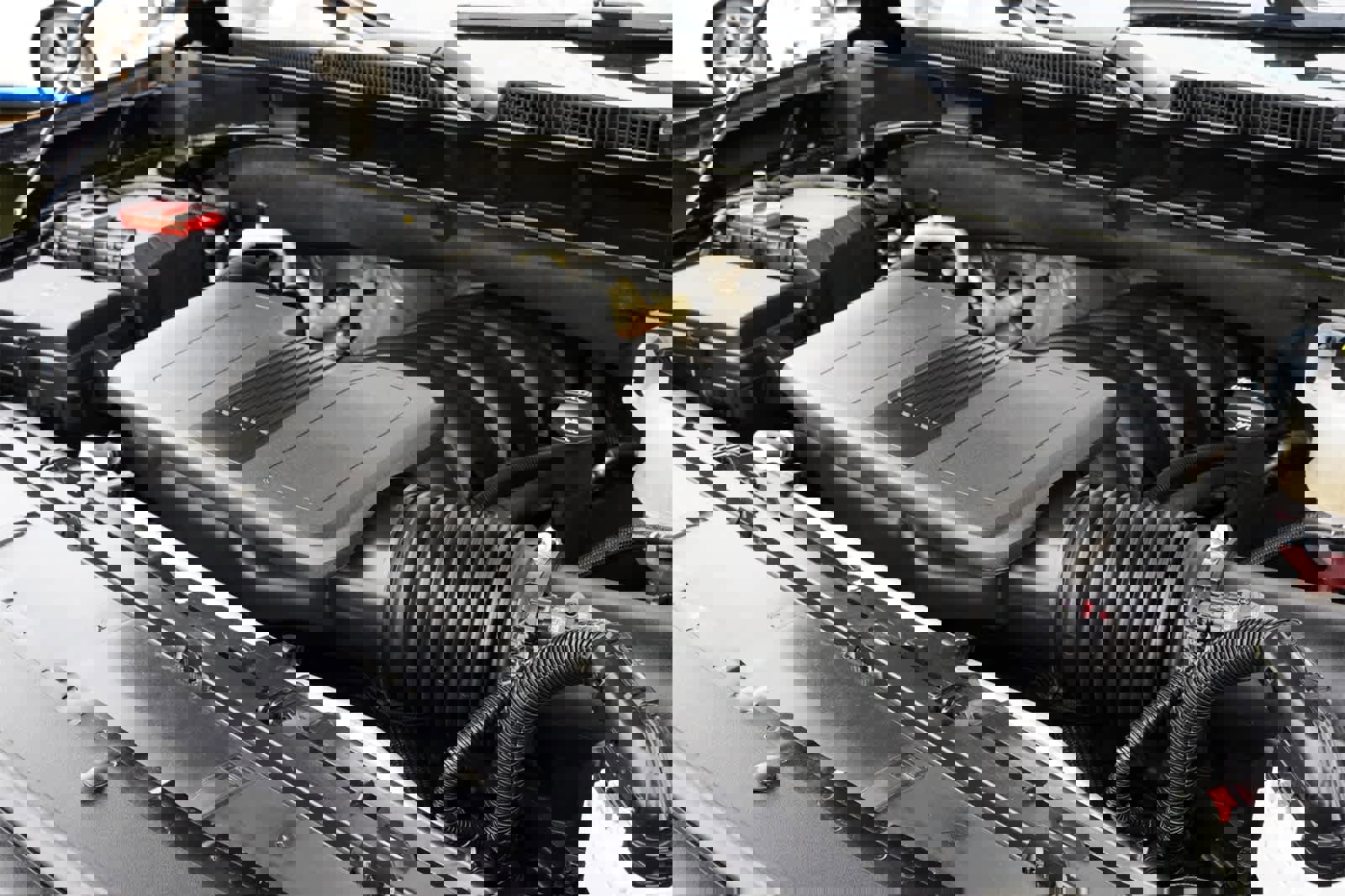 Used 2023 Cadillac Escalade Premium Luxury Platinum image 25